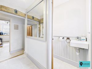 Back Hall/WC - click for photo gallery